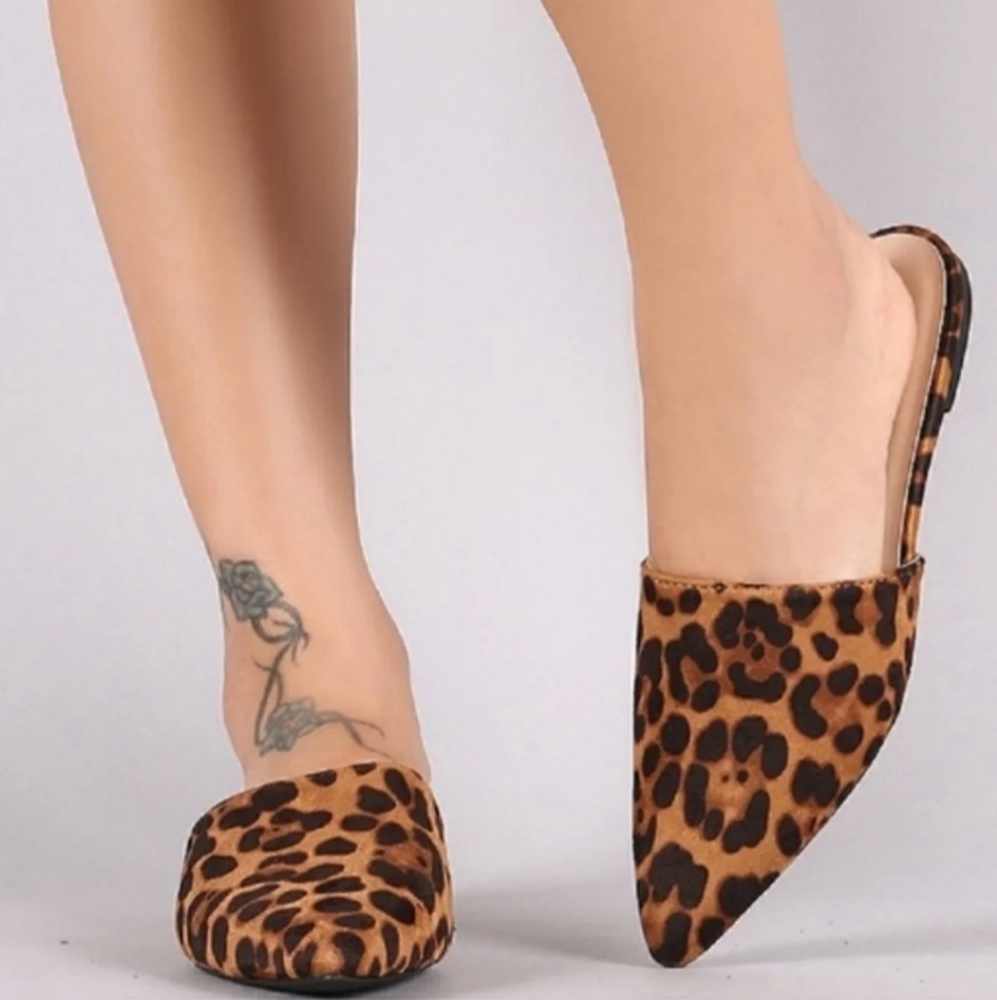 Leopard Print Mules Slip Ons - Picture 1 of 13
